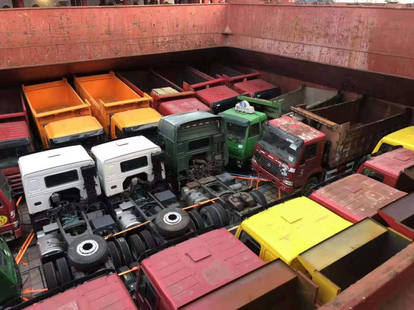 Shandong Guhong Auto Industrial CO., LTD - Teherautók - sebességváltó: manuális undefined: 7 kép.