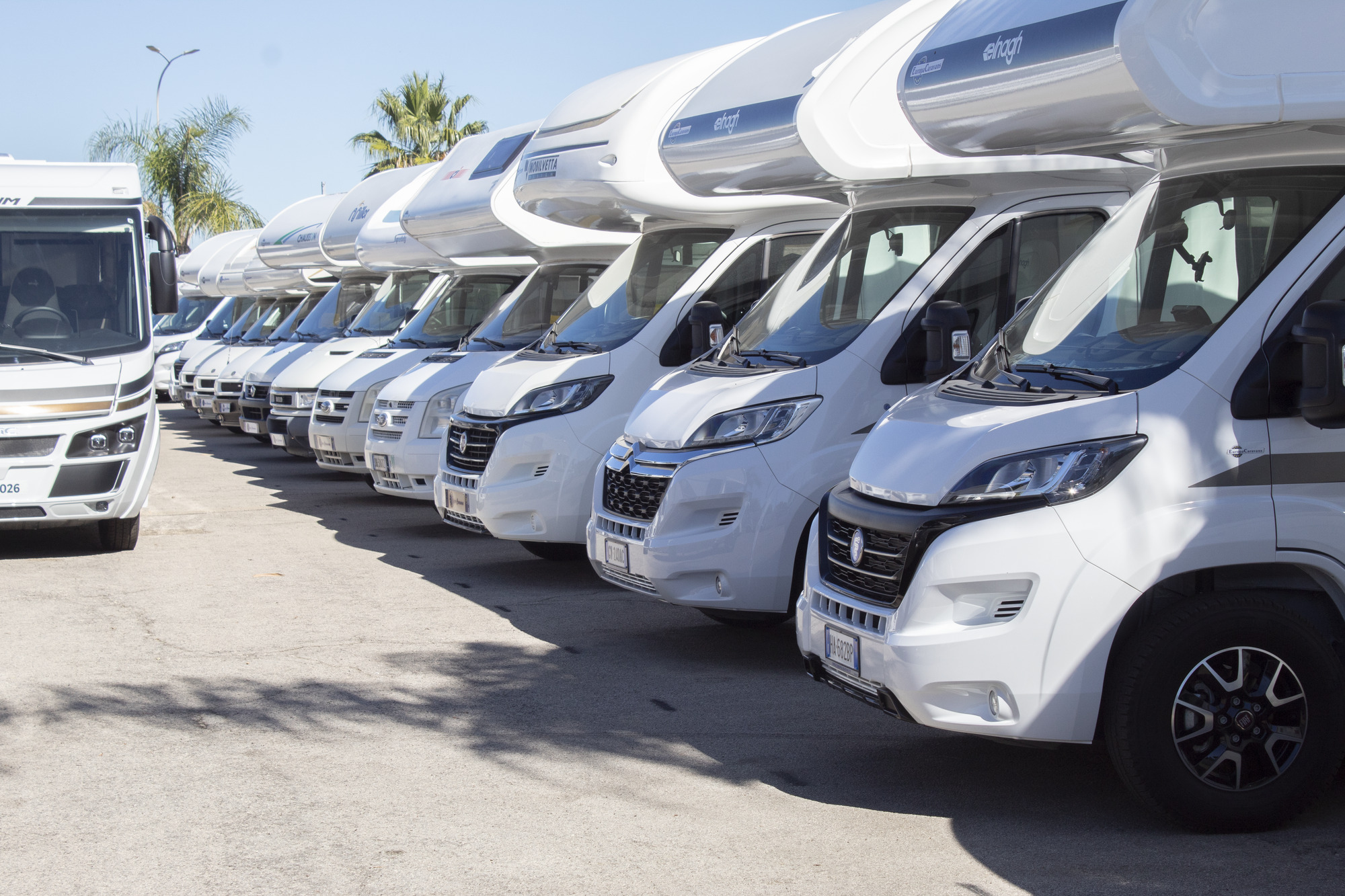 EUROPA CARAVANS SRL undefined: 2 kép.
