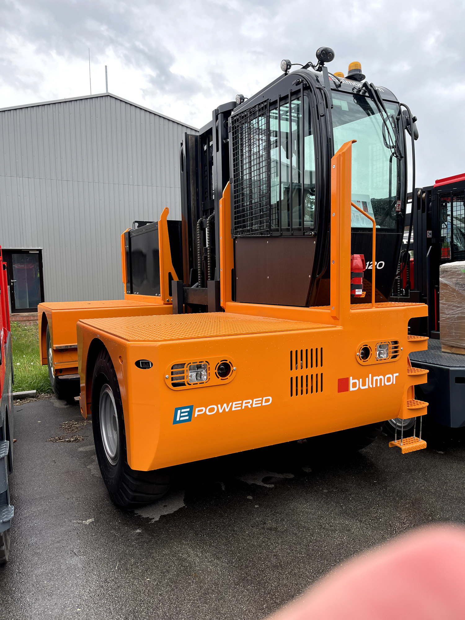 BULMOR LANCER - eladó járművek undefined: 6 kép.