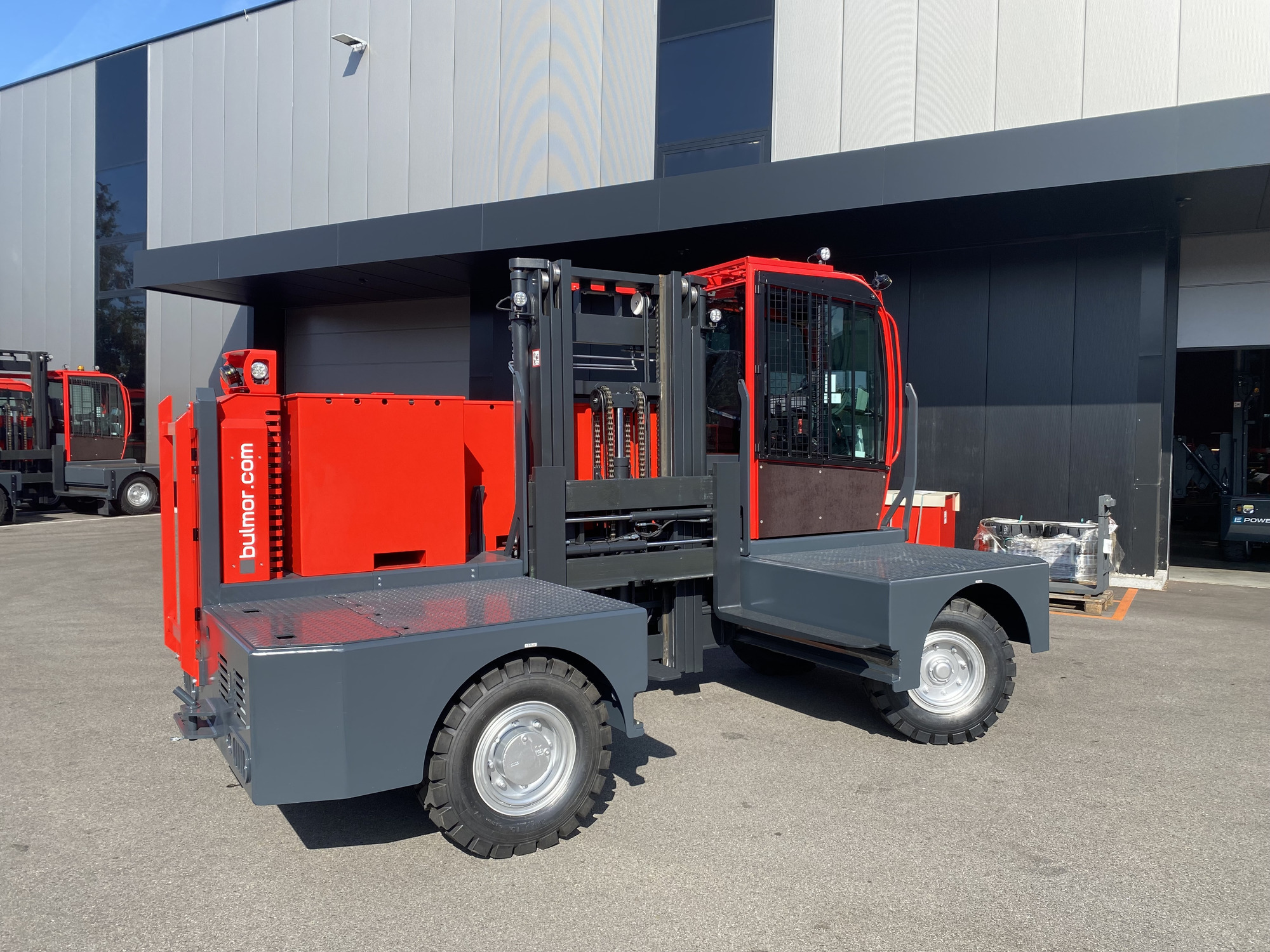 BULMOR LANCER - eladó járművek undefined: 2 kép.