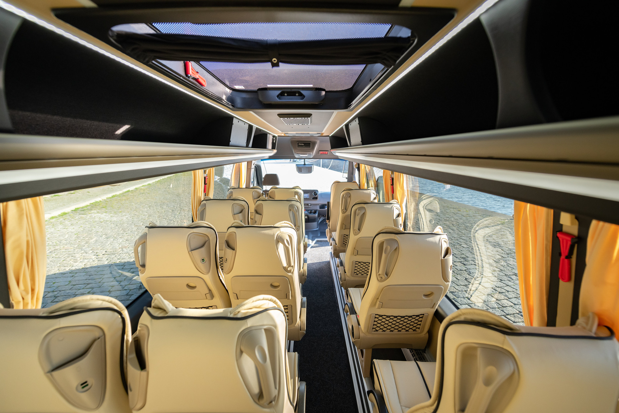 Bus Design, s.r.o.  undefined: 6 kép.