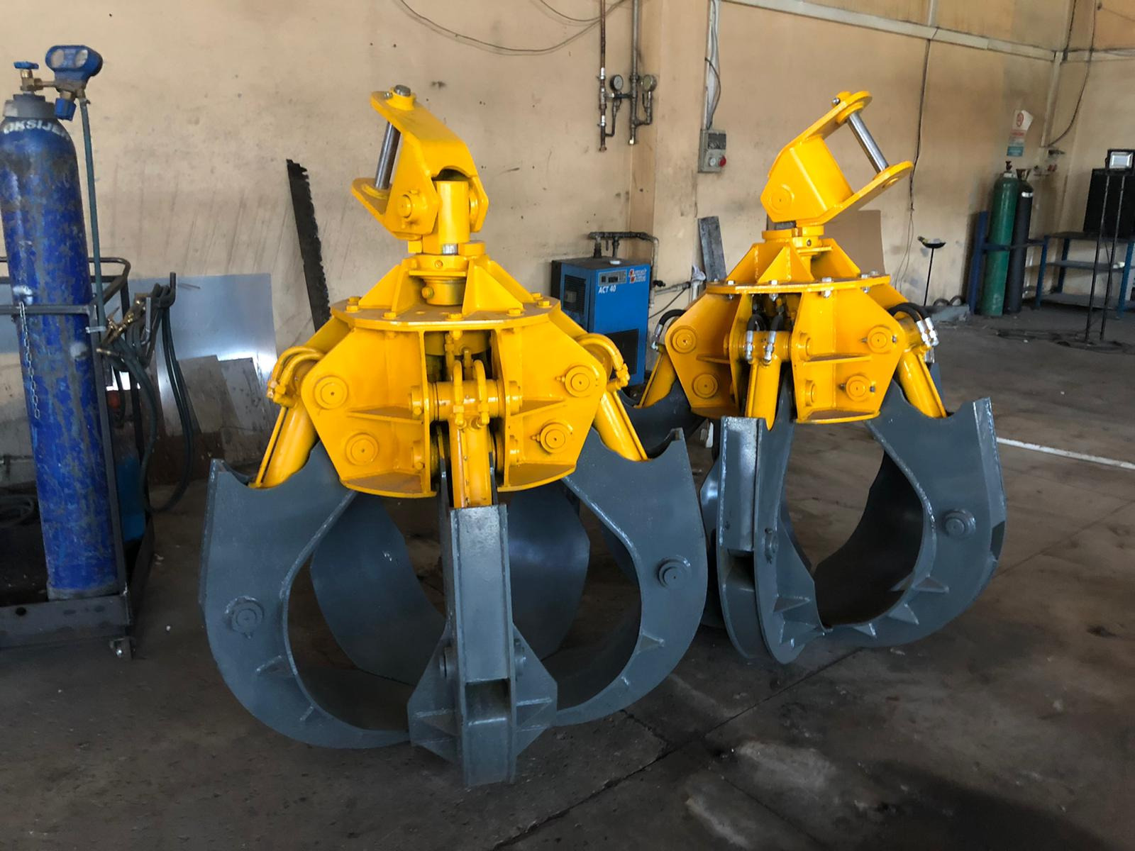 ANDOKS undefined: 26 kép.