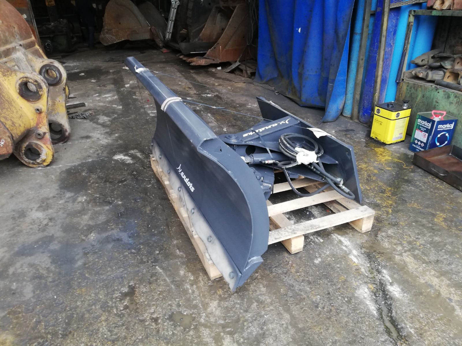 ANDOKS undefined: 25 kép.