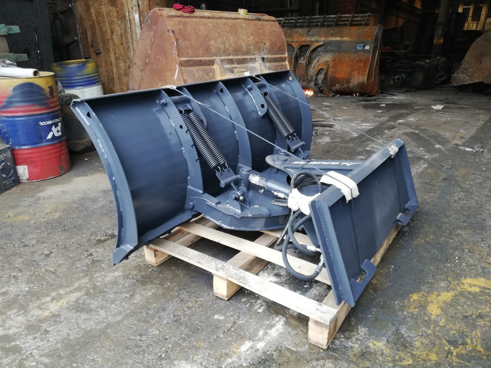 ANDOKS undefined: 30 kép.