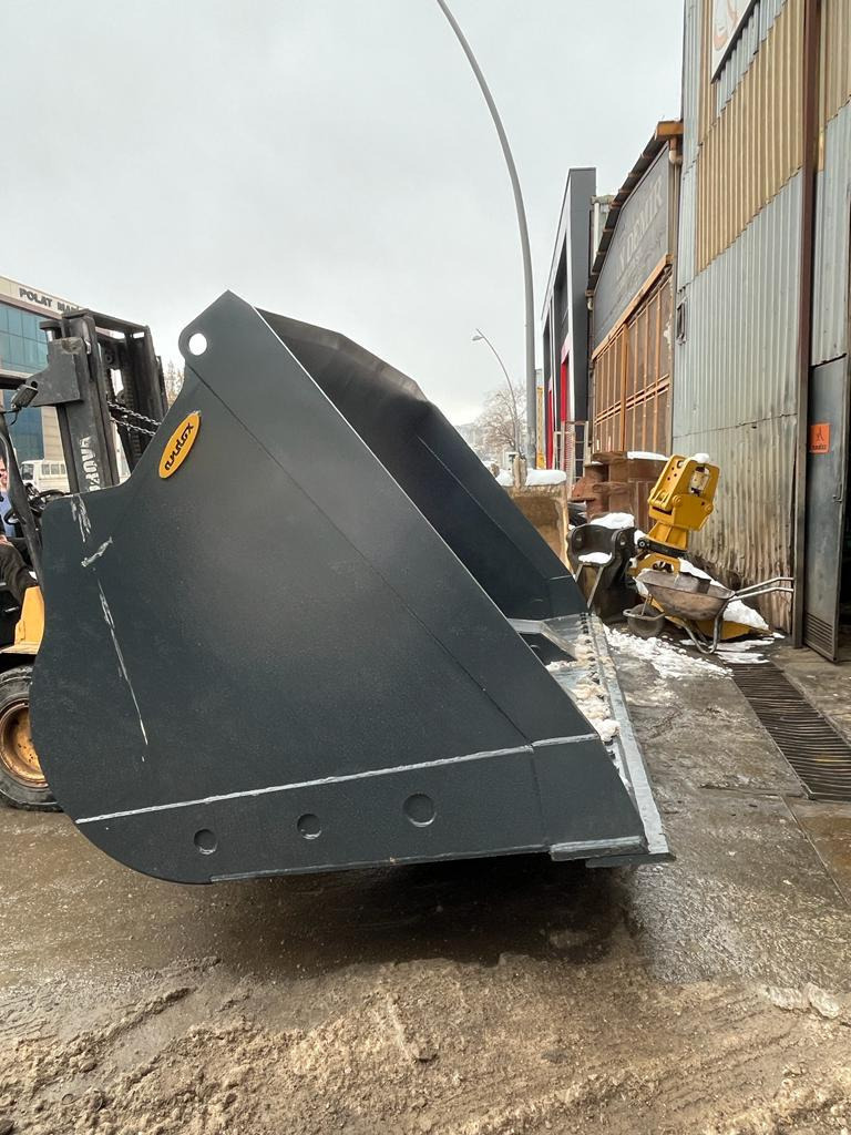 ANDOKS undefined: 19 kép.