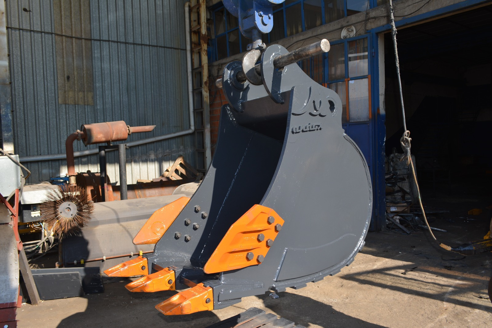 ANDOKS undefined: 17 kép.