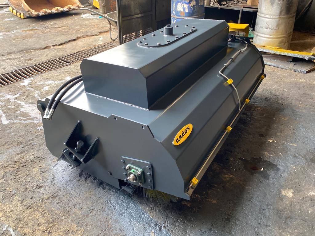 ANDOKS undefined: 48 kép.