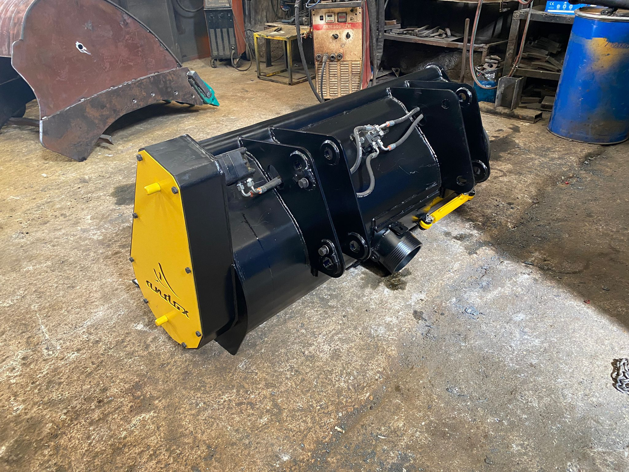 ANDOKS undefined: 12 kép.