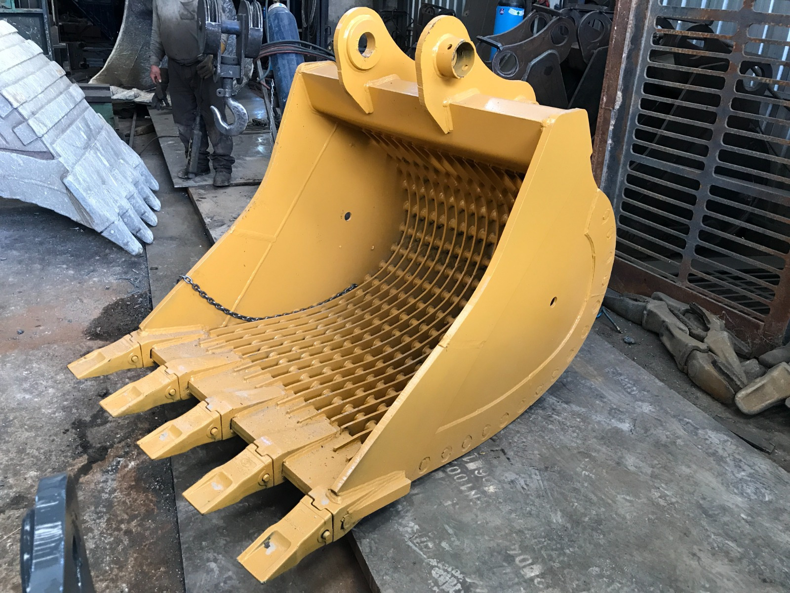 ANDOKS undefined: 18 kép.