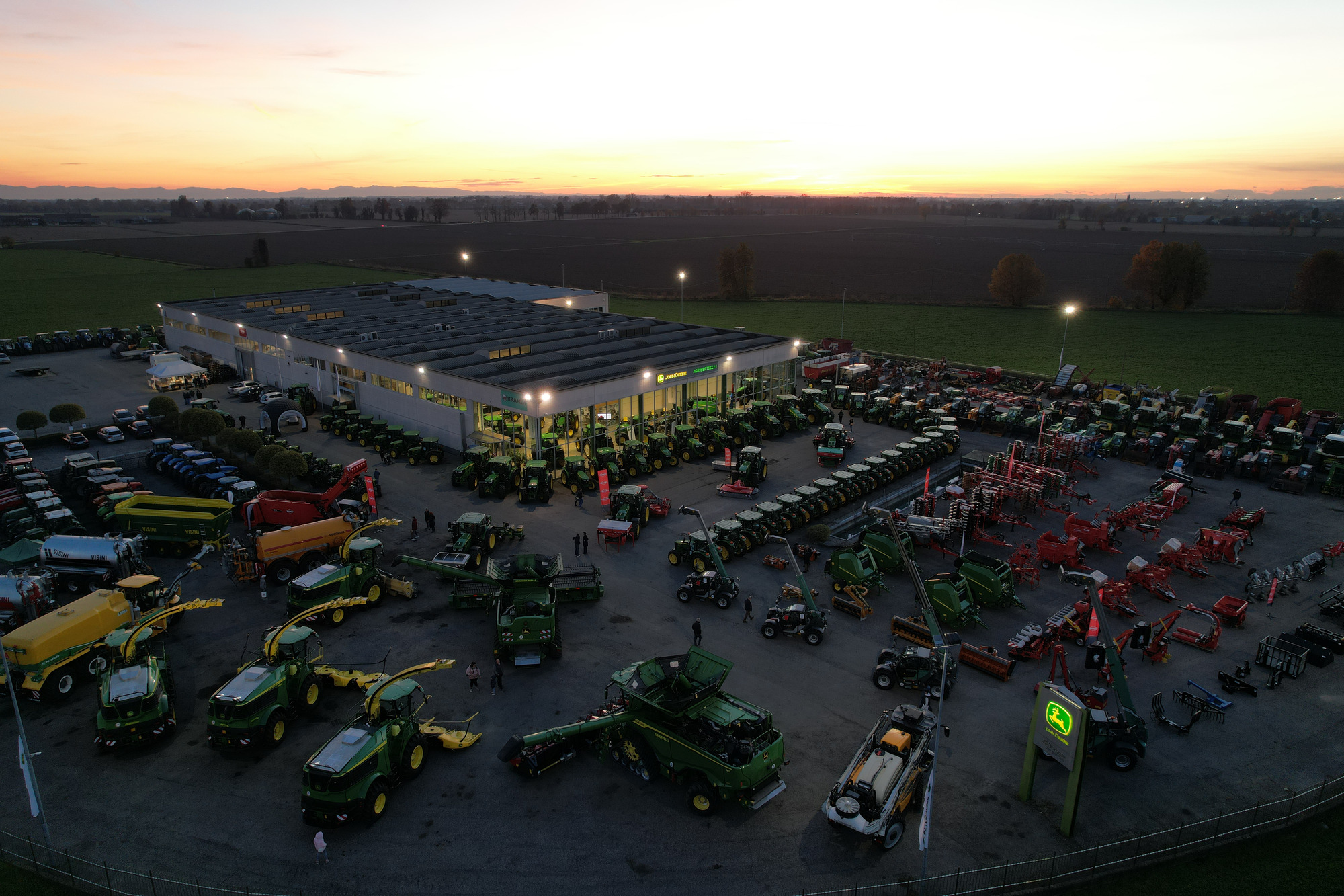 AGRIBERTOCCHI S.R.L. - Anyagmozgató gépek MERLO undefined: 1 kép.