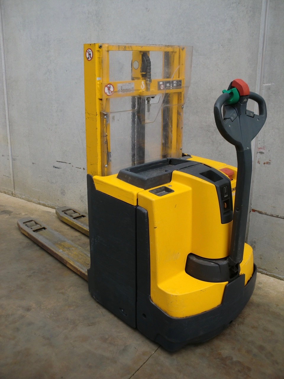 Activacions Carretillas, S.L - eladó járművek undefined: 5 kép.