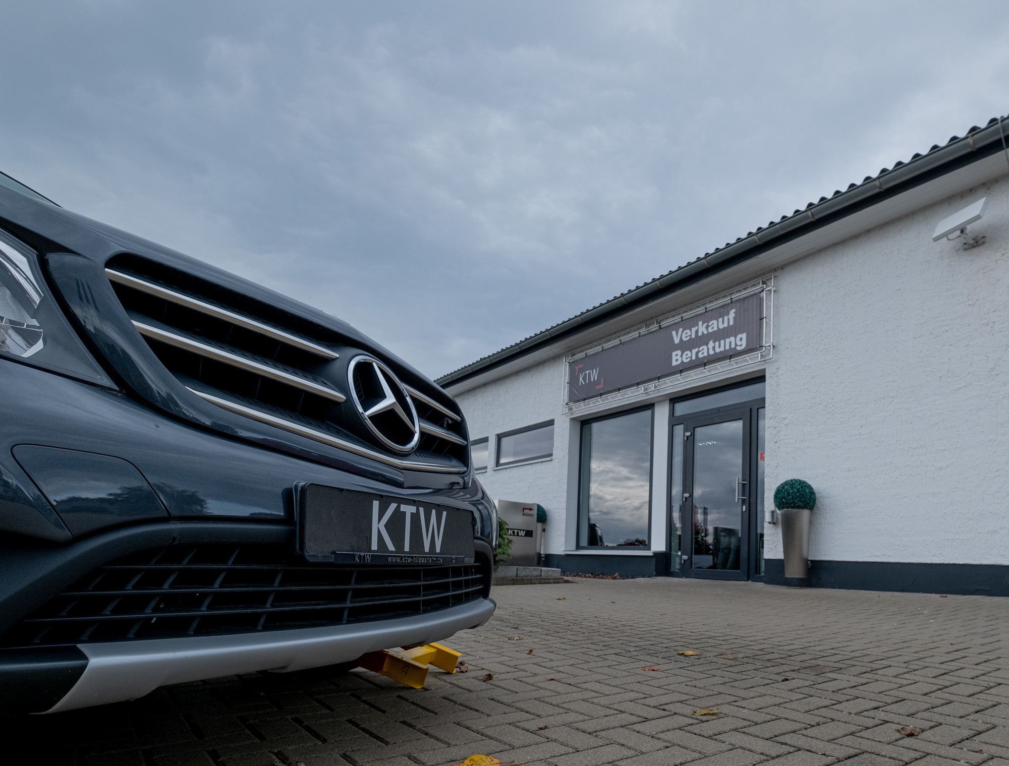KTW Autohaus GmbH - Kisteherautók - Év: 2023, Euro 6 undefined: 9 kép.