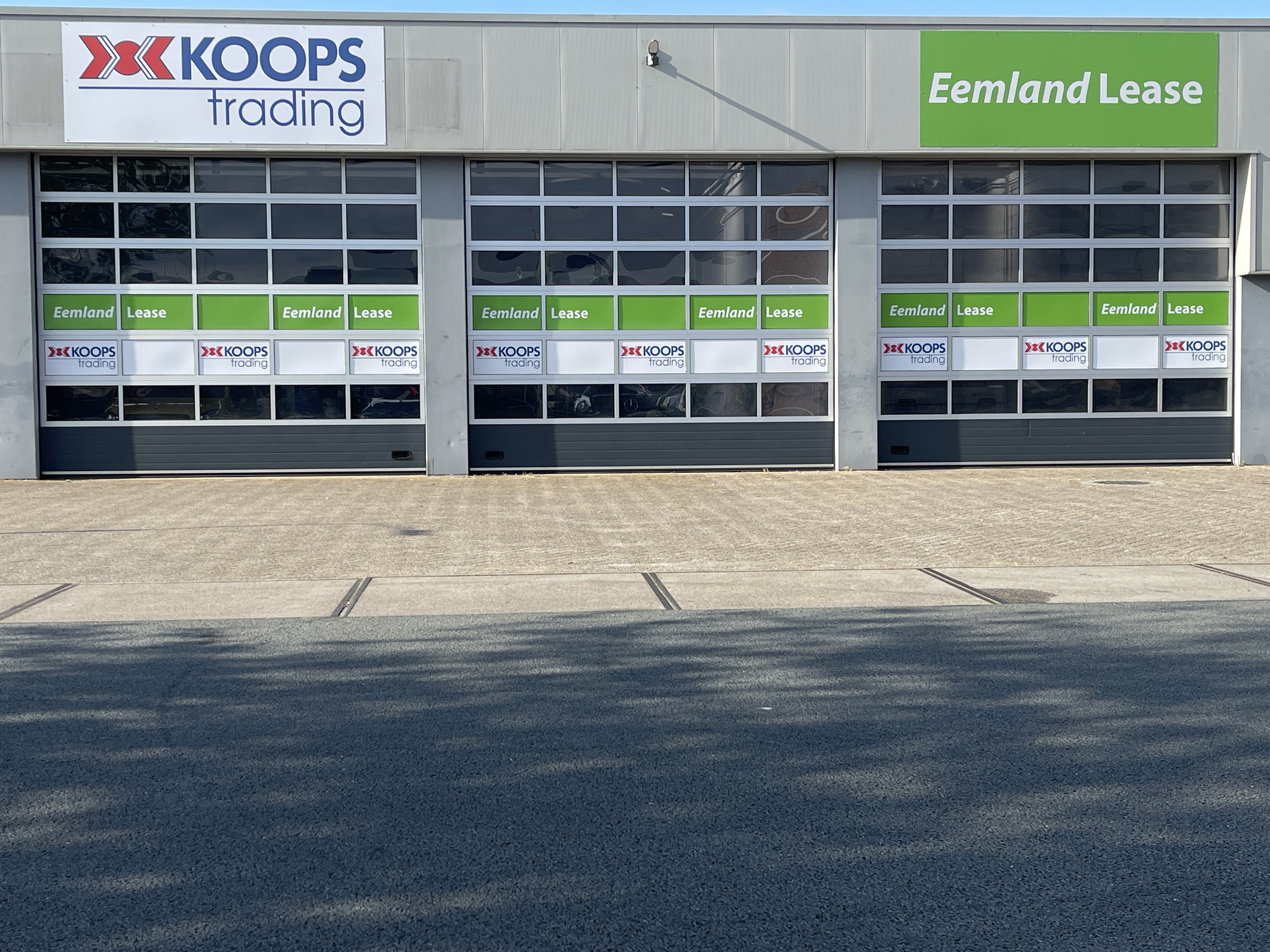 Koops Trading BV undefined: 2 kép.