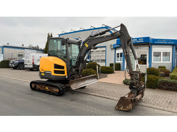 Minikotró VOLVO ECR35D
