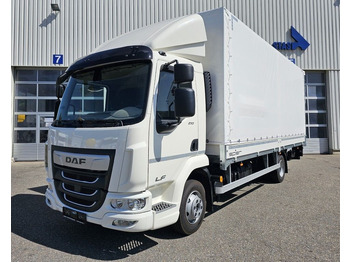Ponyvás teherautó DAF LF 210
