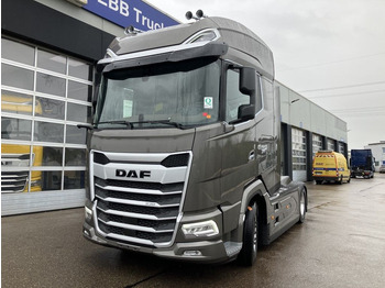 Nyergesvontató DAF XG 530
