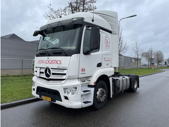 Nyergesvontató MERCEDES-BENZ Actros 1836
