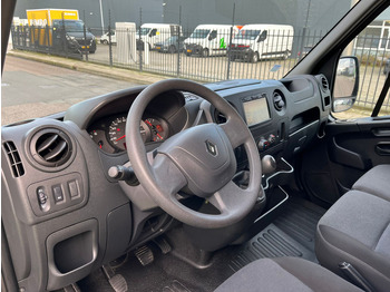 Interior photo 1: Kis furgon Renault Master 130.33 L2H2 2.3dci