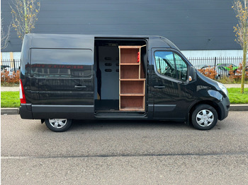 Kis furgon Renault Master 130.33 L2H2 2.3dci: 3 kép.