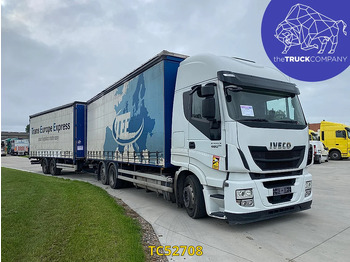 Ponyvás teherautó IVECO Stralis