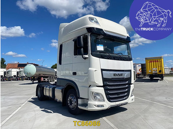 Nyergesvontató DAF XF 480: 2 kép.