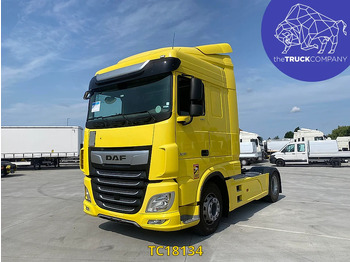Nyergesvontató DAF XF