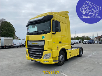 Nyergesvontató DAF XF