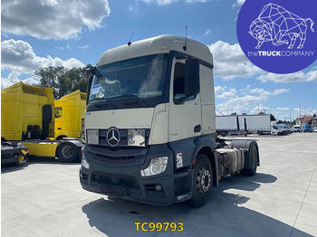 Nyergesvontató MERCEDES-BENZ Actros 1843