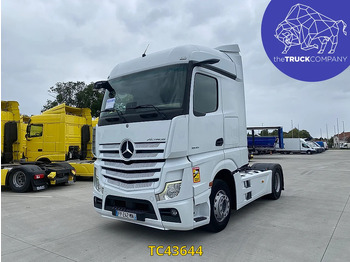 Nyergesvontató MERCEDES-BENZ Actros 1845