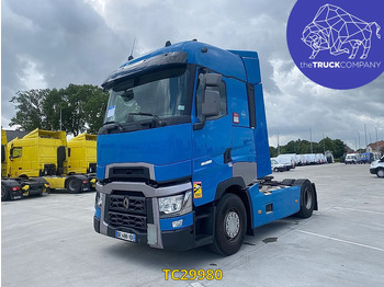 Nyergesvontató RENAULT T 520