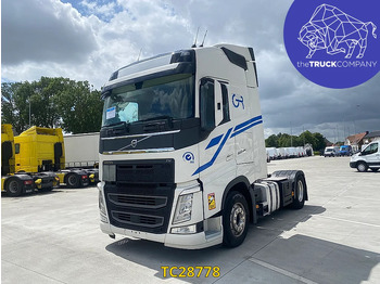 Nyergesvontató VOLVO FH 460