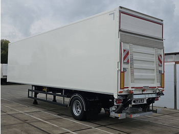 Félpótkocsi dobozos KLEYN TRAILERS TFSH 09 KOFFER: 5 kép. Félpótkocsi dobozos KLEYN TRAILERS TFSH 09 KOFFER: 5 kép.