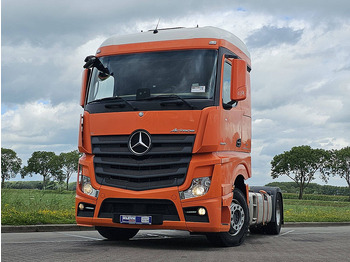 Nyergesvontató MERCEDES-BENZ Actros 1843