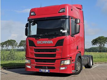 Nyergesvontató SCANIA R 450