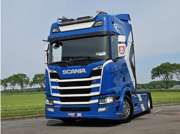 Nyergesvontató SCANIA R 500