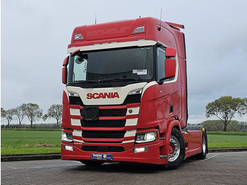 Nyergesvontató SCANIA R