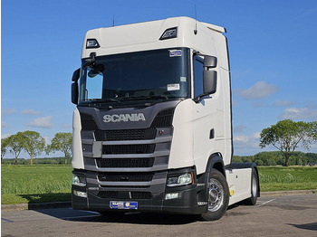 Nyergesvontató SCANIA S 450