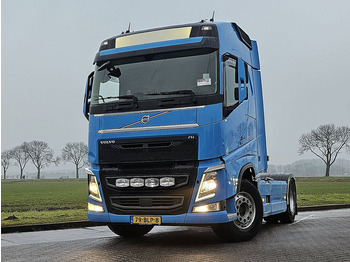 Nyergesvontató VOLVO FH 460