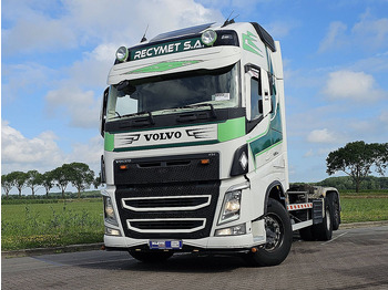 Horgos rakodó teherautó VOLVO FH 500