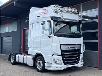 Nyergesvontató DAF XF 530