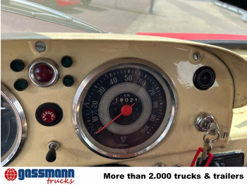 Tűzoltóautó Ford FK 2500 4x2 LF8 Feuerwehr: 3 kép. Tűzoltóautó Ford FK 2500 4x2 LF8 Feuerwehr: 3 kép.