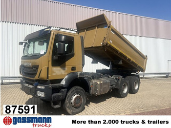 Billenőplatós teherautó IVECO Trakker