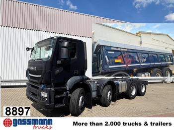 Billenőplatós teherautó IVECO X-WAY