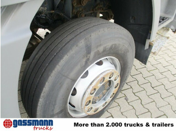Billenőplatós teherautó Mercedes-Benz Actros 2644/48 K 6x4: 3 kép.