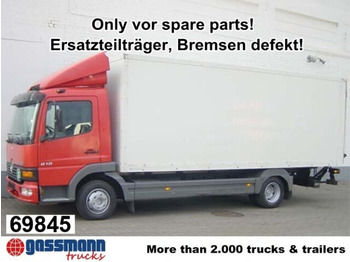 Dobozos felépítményű teherautó MERCEDES-BENZ Atego 818