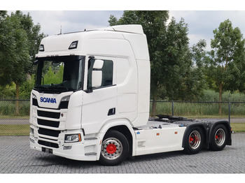 Nyergesvontató SCANIA R 580