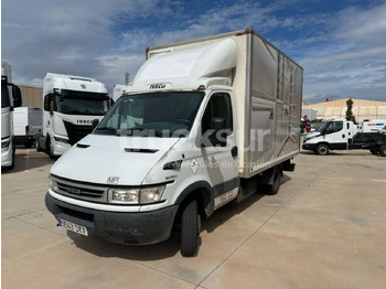 Dobozos kisteherautó IVECO Daily 35c14