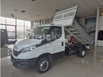 Billenőplatós kisteherautó IVECO Daily 35c14