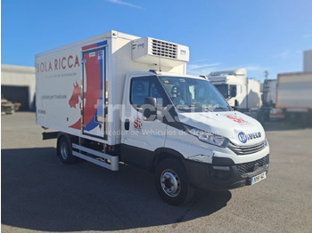 Dobozos felépítményű teherautó IVECO Daily