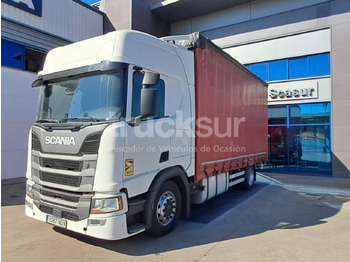Ponyvás teherautó SCANIA R 450